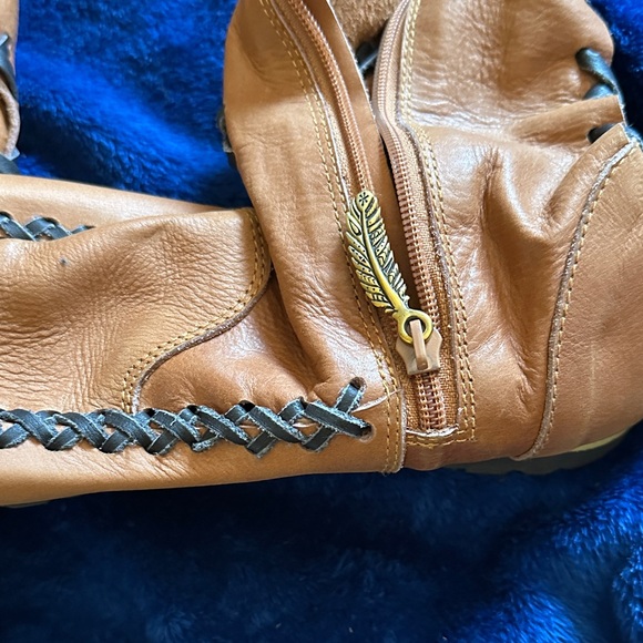 Tan Lace-Up Over the knee  Women's leather boots - Picture 5 of 9